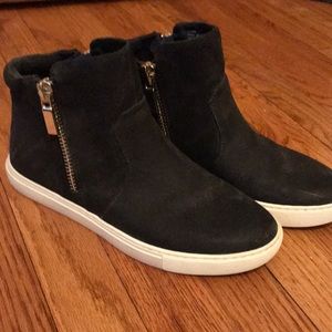 Kenneth Cole sneakers